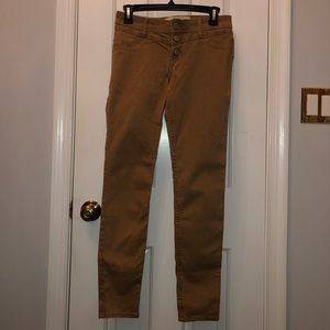 NWOT Hollister Skinny Khakis